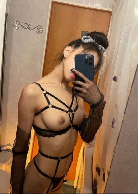 Проститутка Рае